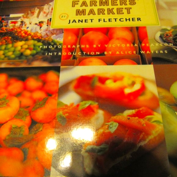 🍅🥦 Wonderful Vtg "Fresh From the Farmer's Market" Cookbook - SC - Picture 3 of 10